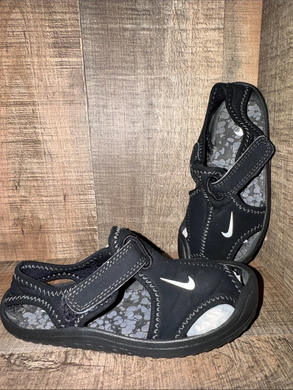 Nike Black Kids' Hook-and-Loop Sport Sandals
